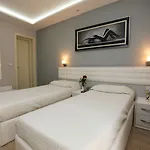 Center Hotel 4*