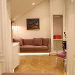 Hotel Center